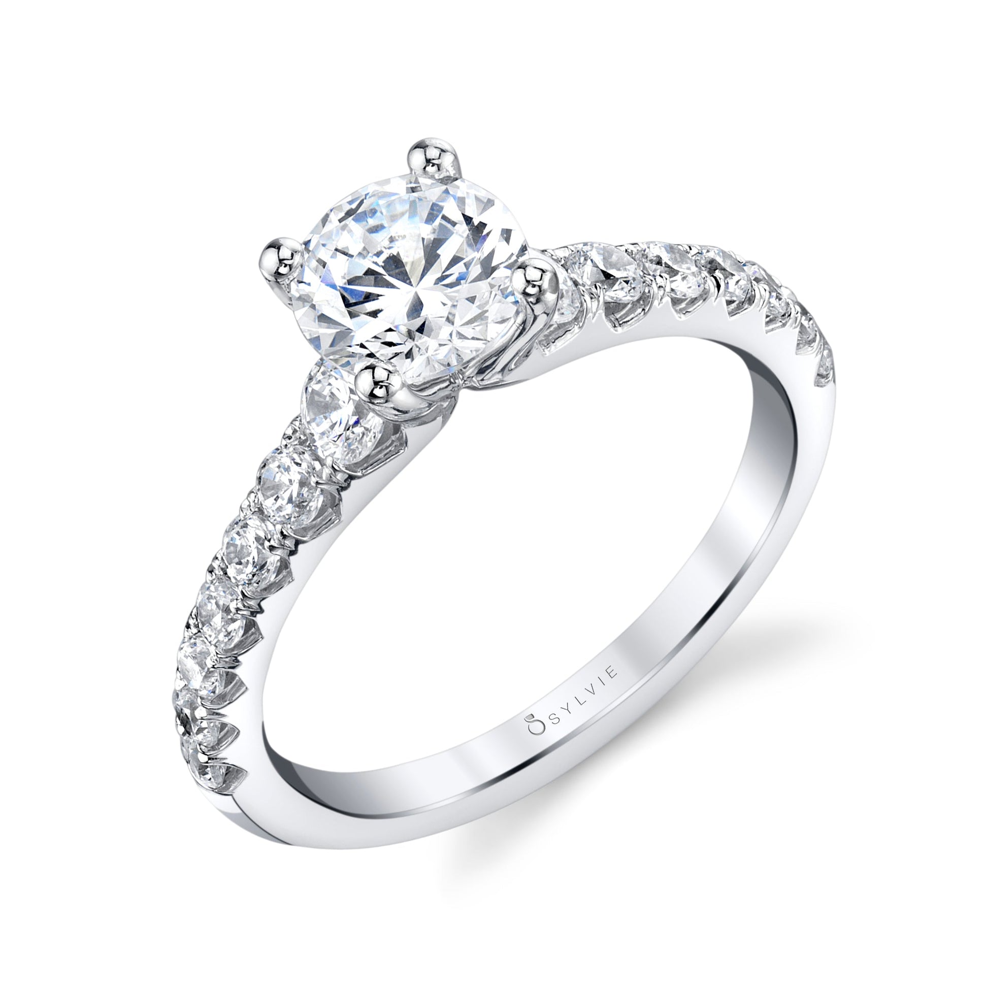 Classic Engagement Ring (10588533194945)