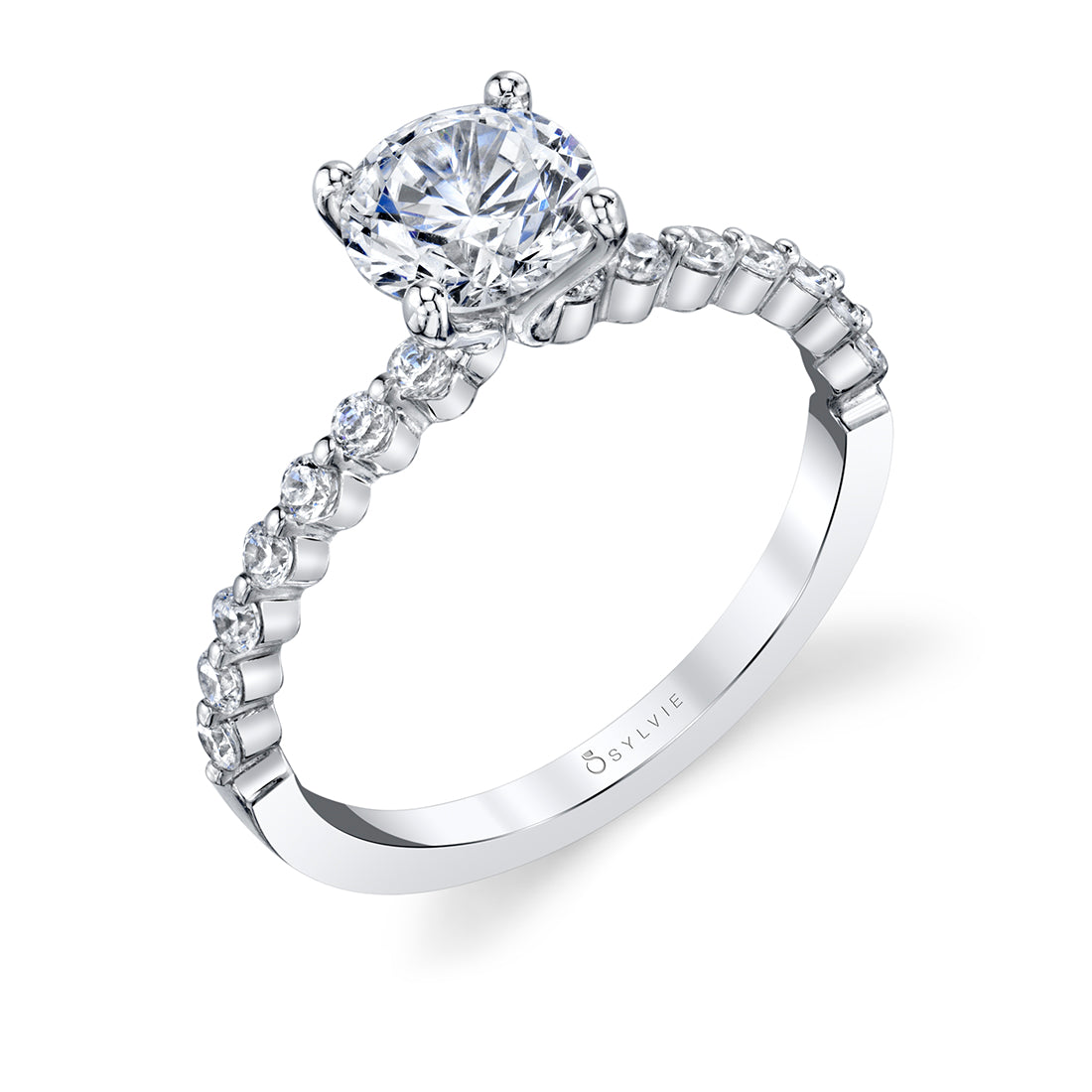 Classic Engagement Ring (10588533489857)